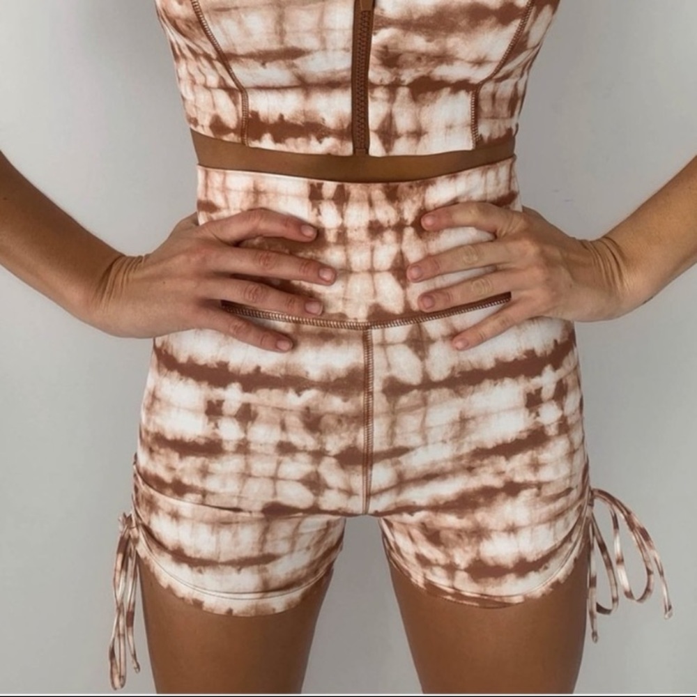 NEW Tiger Mist Bike Shorts